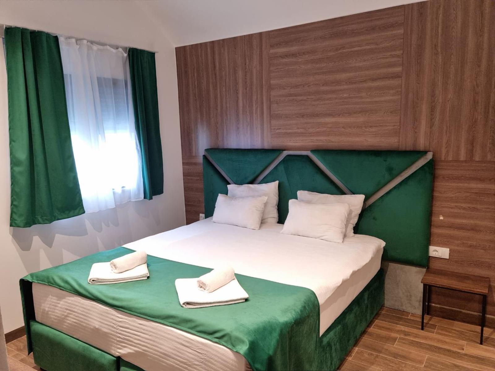 Citrin Apartmani Kragujevac Rum bild